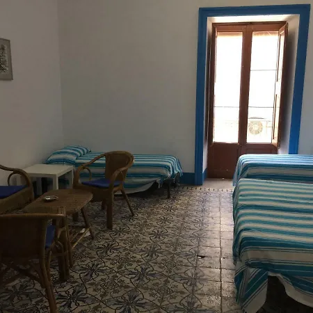 In Un'isola Da Sogno *